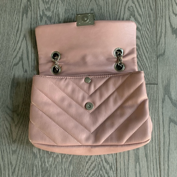 Beautiful Steve Madden Baby Pink Crossbody Bag🤩💓 - Picture 5 of 8